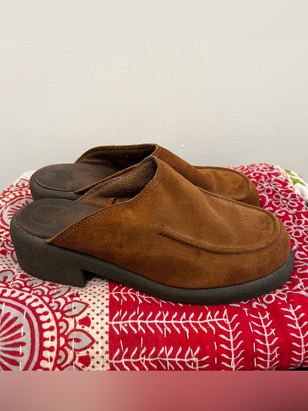 Vintage Brown Suede Leather Slip-On Clogs size 8